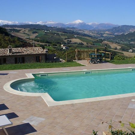 הוילה Montalto delle Marche Agriturismo Il Sentiero מראה חיצוני תמונה