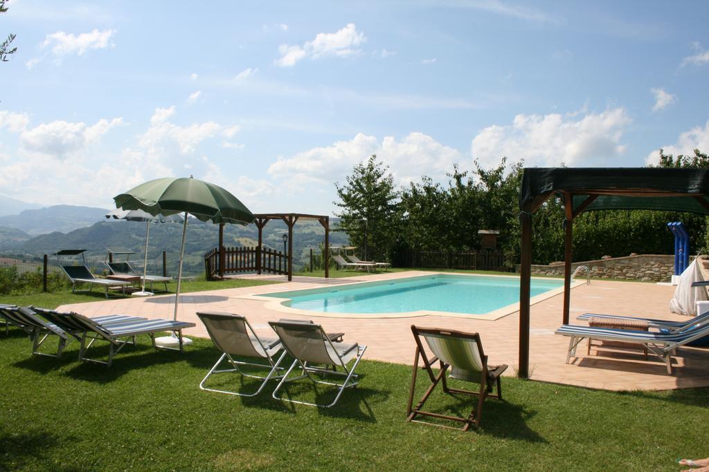 הוילה Montalto delle Marche Agriturismo Il Sentiero מראה חיצוני תמונה